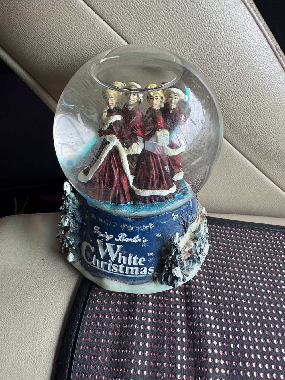 6” Vintage 2000 White Christmas Snow Globe